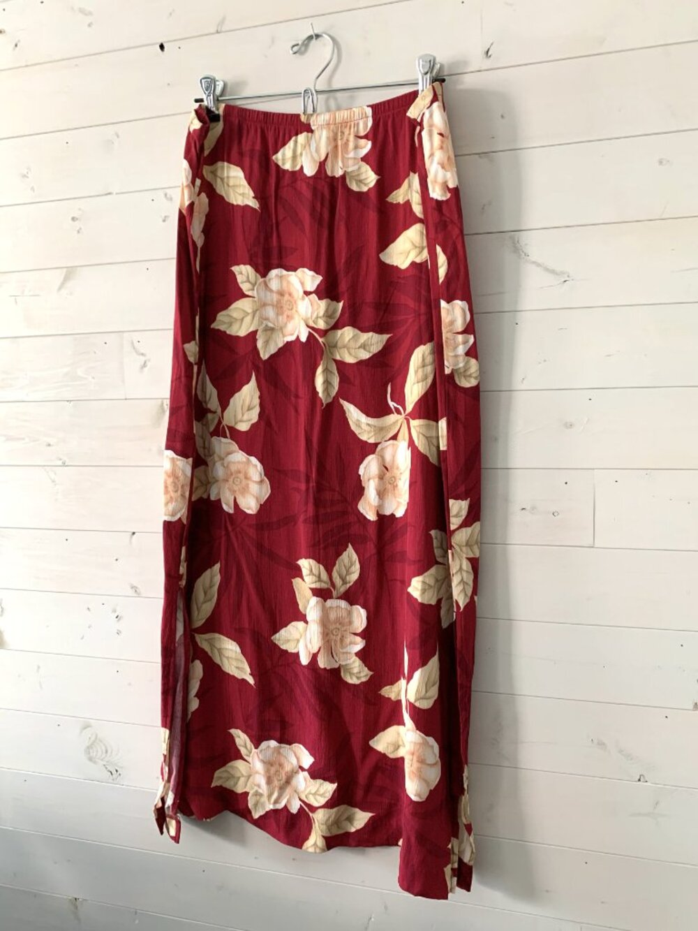 Van Heusen Red Flower Skirt